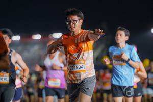 BIB: 010, 22504
                            <button type="button" onclick="openModal(22840508)" class="btn btn-primary btn-sm float-right btn-popup" data-toggle="modal" data-target=".modal-high-quality">
                        <i class="fas fa-shopping-cart"></i> Add to Cart
                    </button>
                                            <button type="button" onclick="isThisMe(22840508, true)" class="btn btn-success btn-sm float-right btn-popup btn-isme hidden" data-toggle="tooltip" data-placement="bottom" title="นี่คือรูปของคุณใช่ไหม คลิกที่นี่เพื่อเอาเข้าอัลบั้ม">
                        <i class="fas fa-plus"></i> Add to album
                    </button>
                    <button type="button" onclick="isThisMe(22840508, false)" class="btn btn-warning btn-sm float-right btn-popup btn-isnotme hidden">
                        <i class="fas fa-ban"></i> Remove from album
                    </button>
